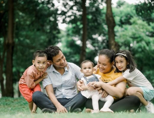 10 Best Family Affirmations for Strong and Healthy Bonds
